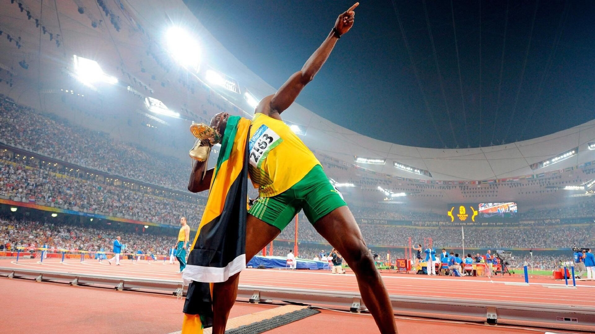 “短柄墙球赛：高新区全民健身馆，赛事中的心理战同样关键！”